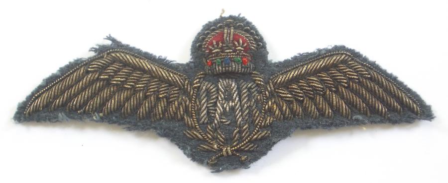 RAF gold wire embroidered pilot's wing