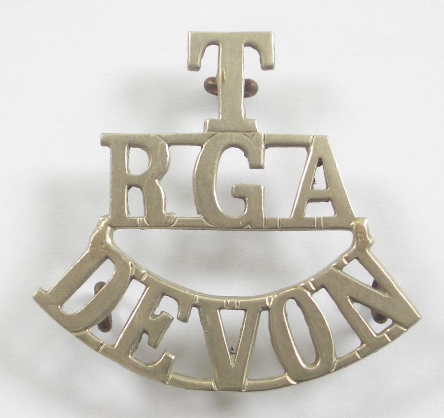 T / RGA / DEVON white metal shoulder title