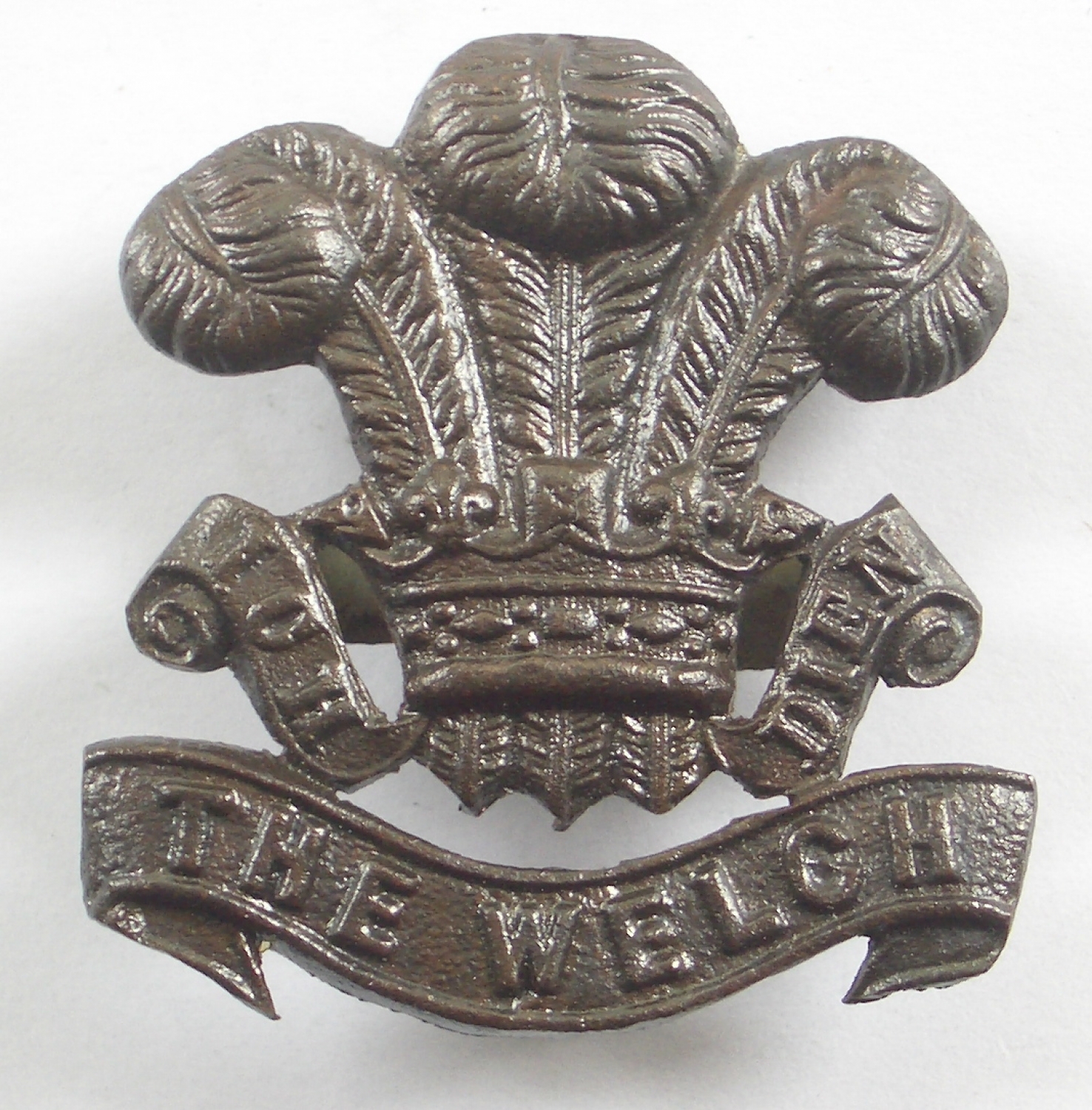 Welch Regiment OSD bronze cap badge