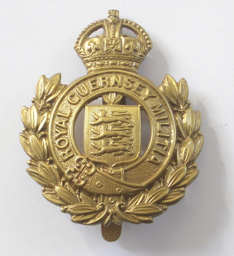 Royal Guernsey Militia cap badge