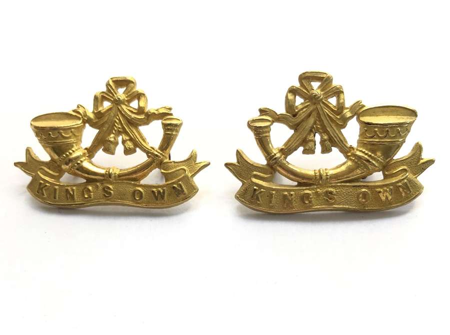 King's Shropshire Light Infantry post 1882 gilt collar badges