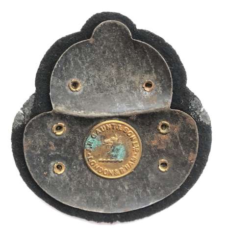 Royal Air Force Officer’s scarce 1st pattern 1918 RAF cap badge