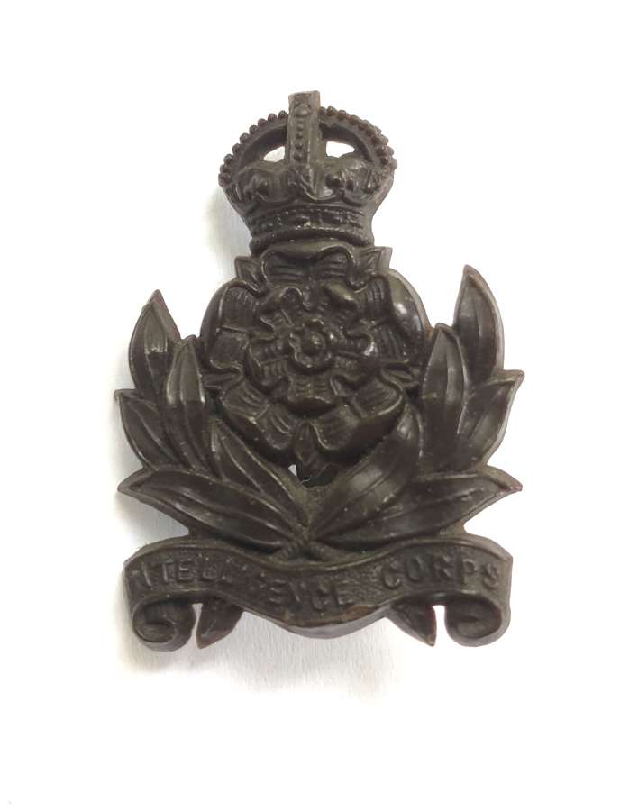 Intelligence Corps WW2 plastic economy cap badge