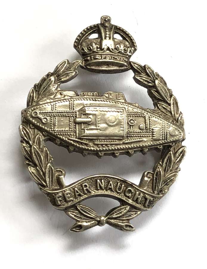 Royal Tank Regiment Offcer's beret badge by Gaunt, London C1924-52