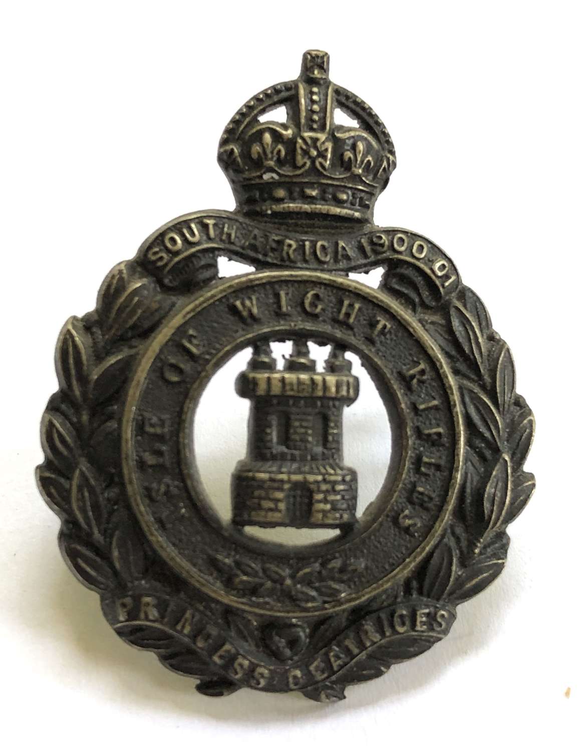 Isle of Wight Rifles Officer's cap badge