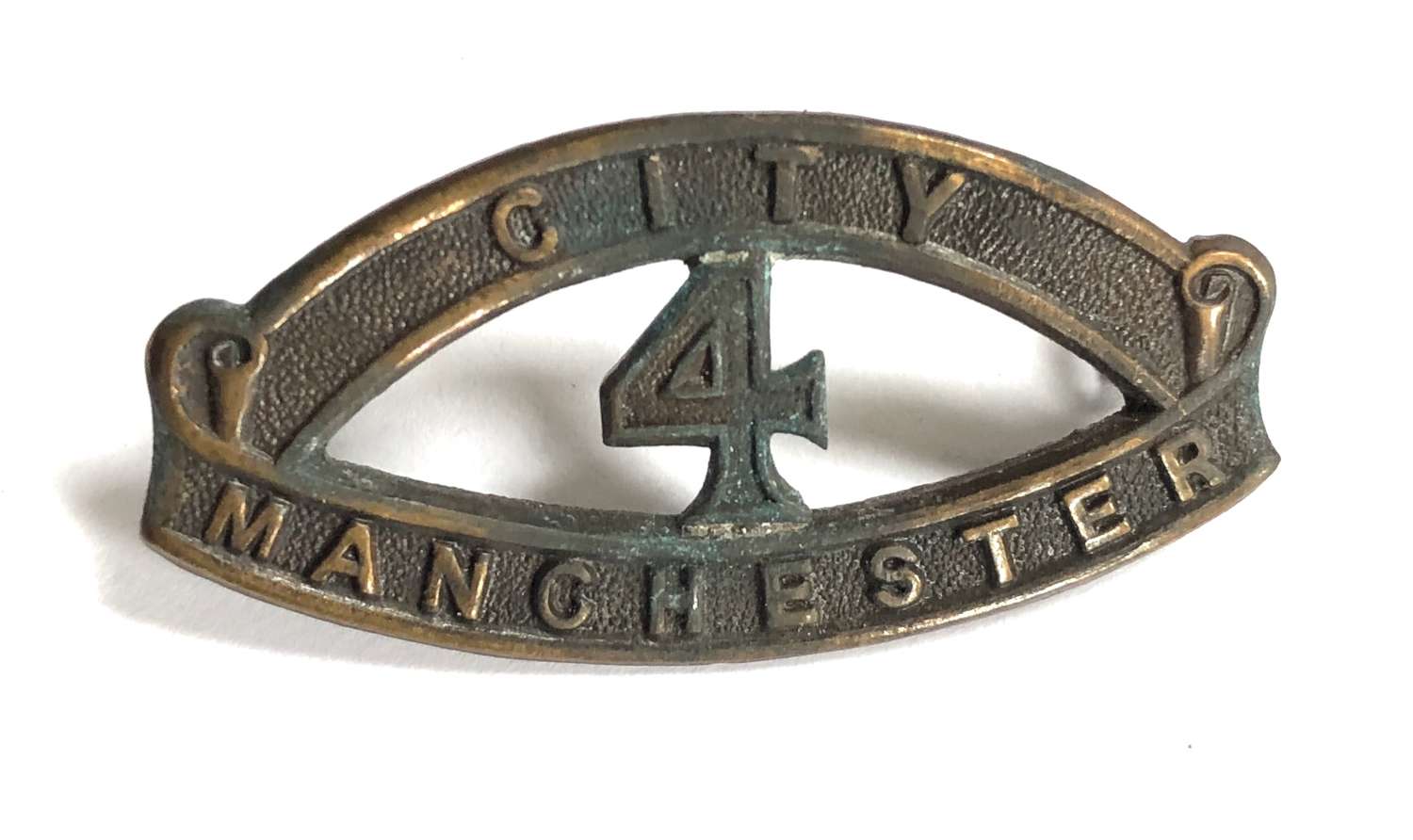 CITY / 4 / MANCHESTER WW1 ‘Manchester Pals’ bronze shoulder title