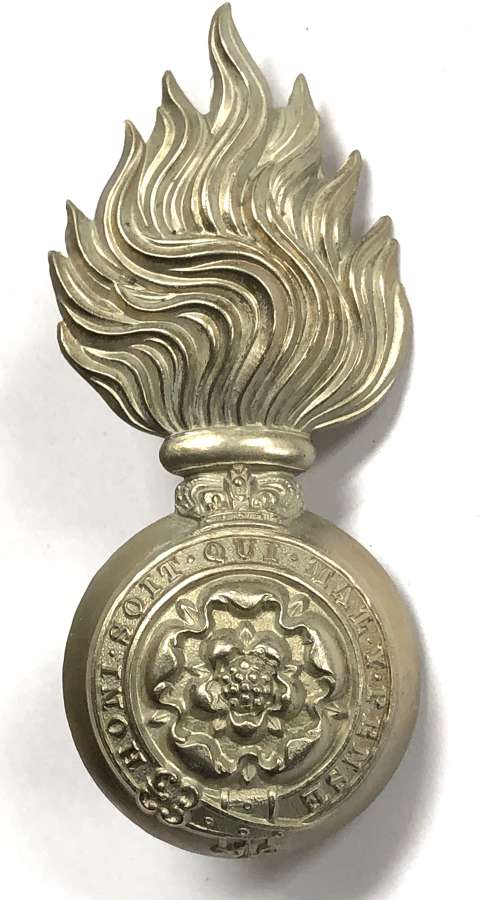 VB Royal Fusiliers (City of London Regt) Victorian fur cap grenade