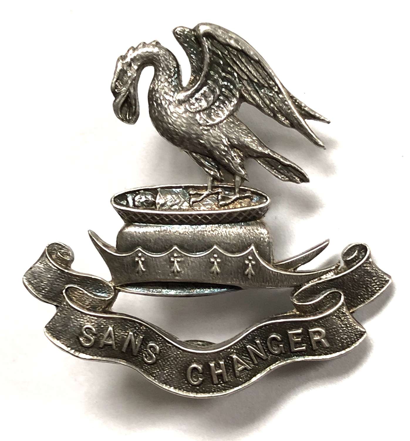WW1 Liverpool Pals 1914 HM silver cap badge by Elkington & Co