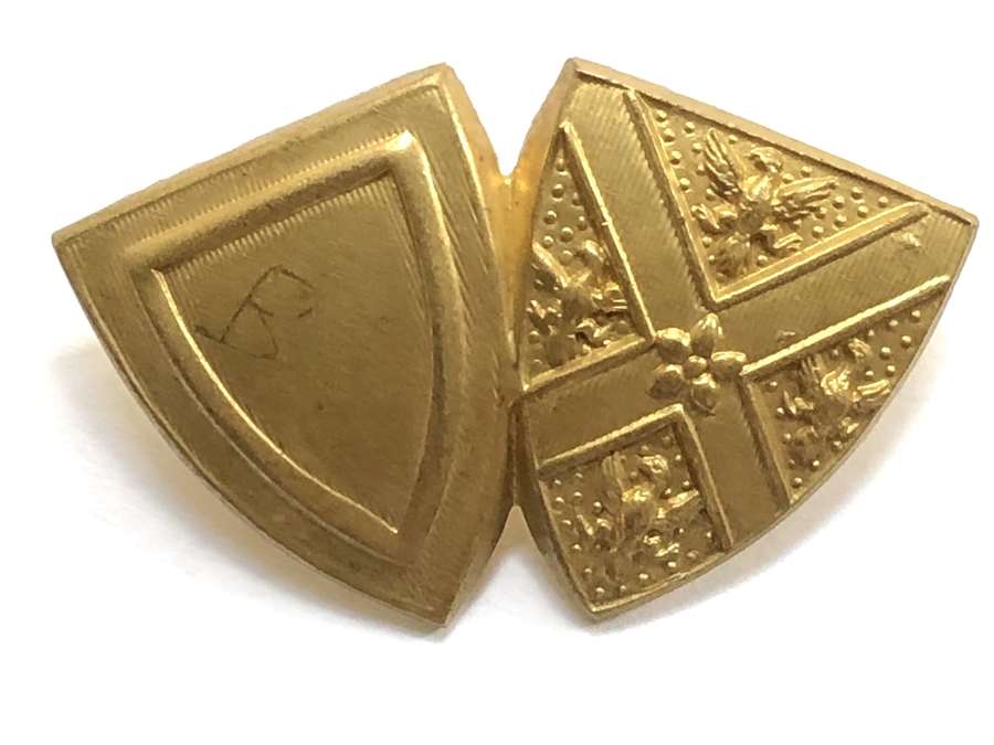 Barnard Castle School OTC brass cap badge.