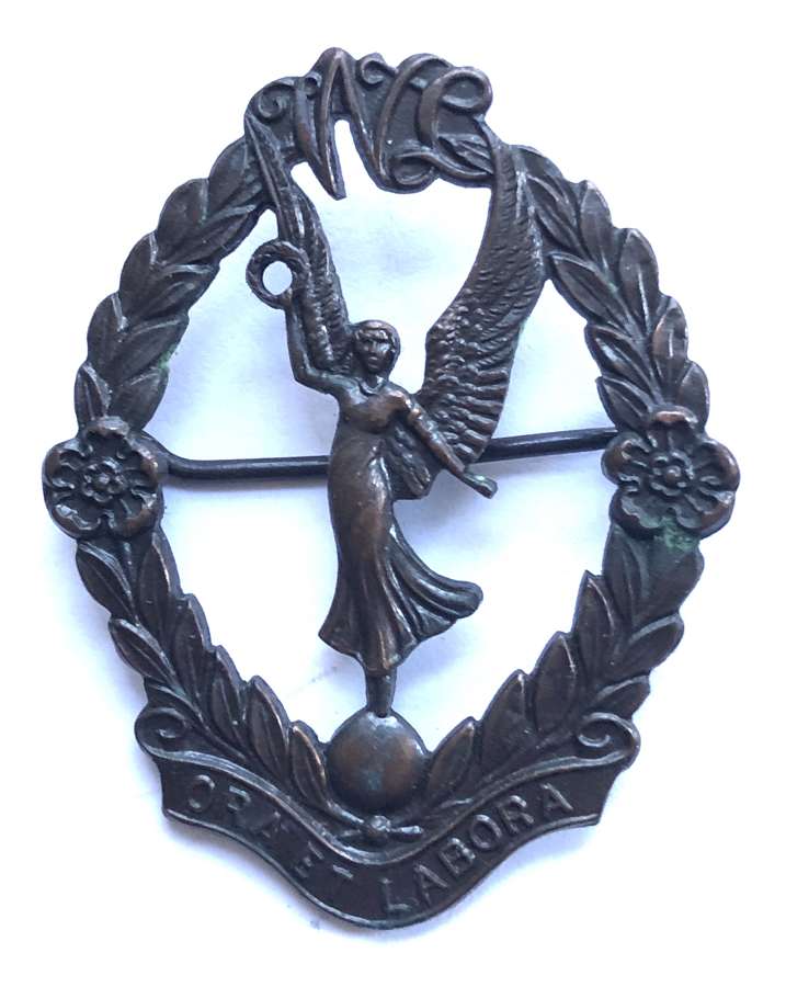 Womens Legion 2nd type post 1934 bronze cap badge