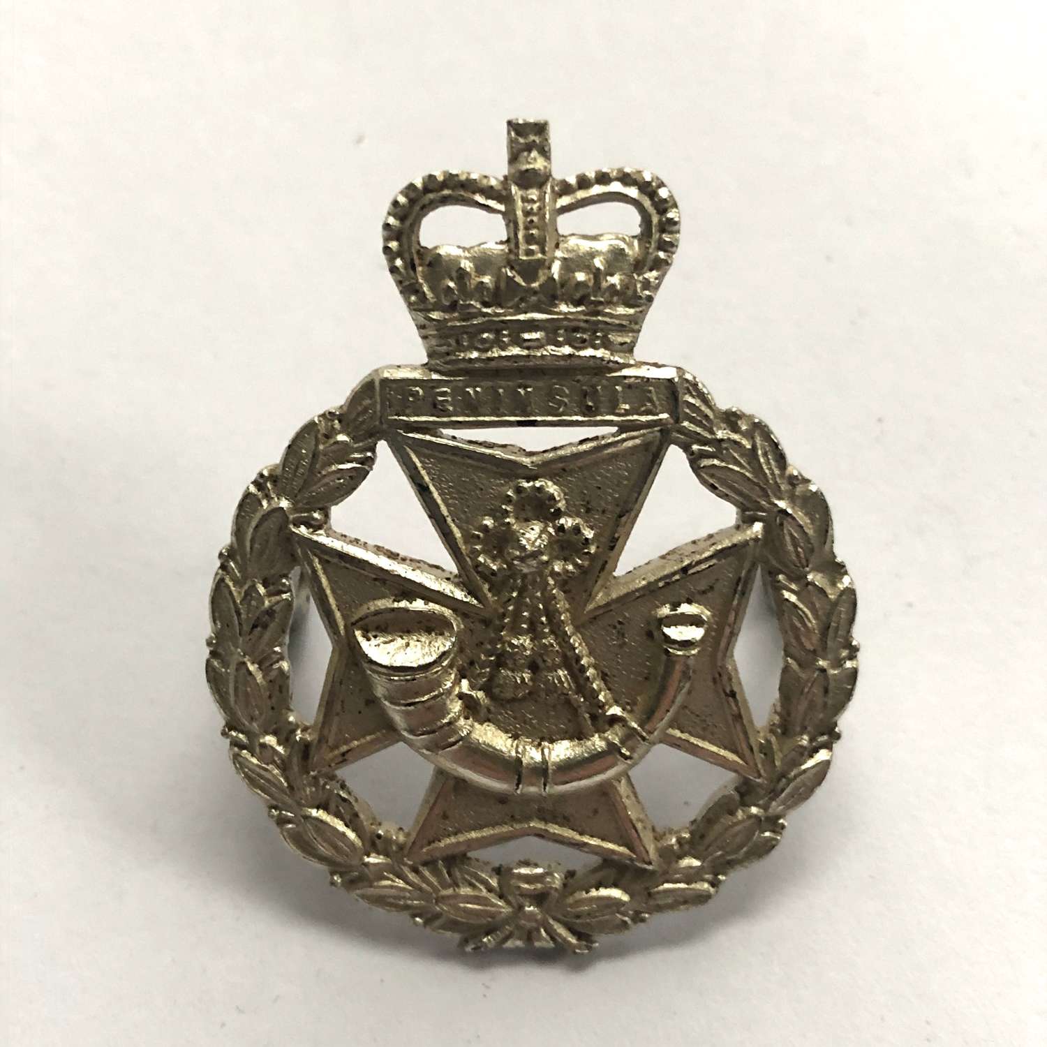 Green Jackets Brigade Birmingham 1958 hallmarked silver cap badge