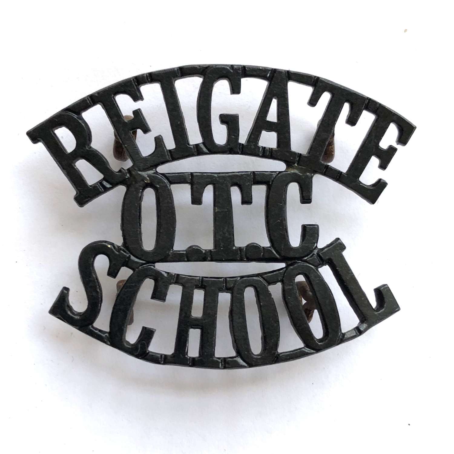REIGATE /OTC / SCHOOL Surrey shoulder title circa 1908-40