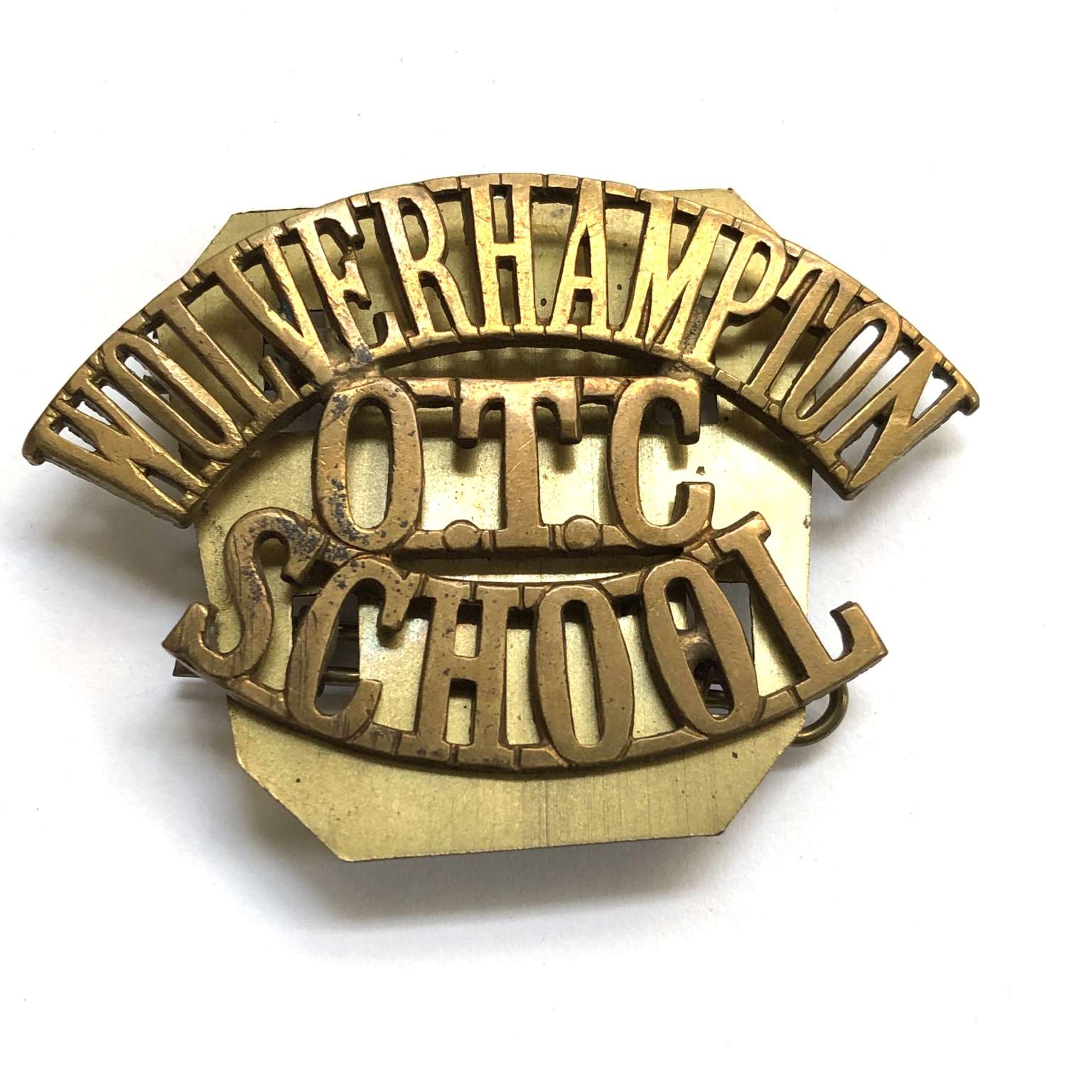 WOLVERHAMPTON / OTC / SCHOOL Staffs shoulder title circa 1908-40