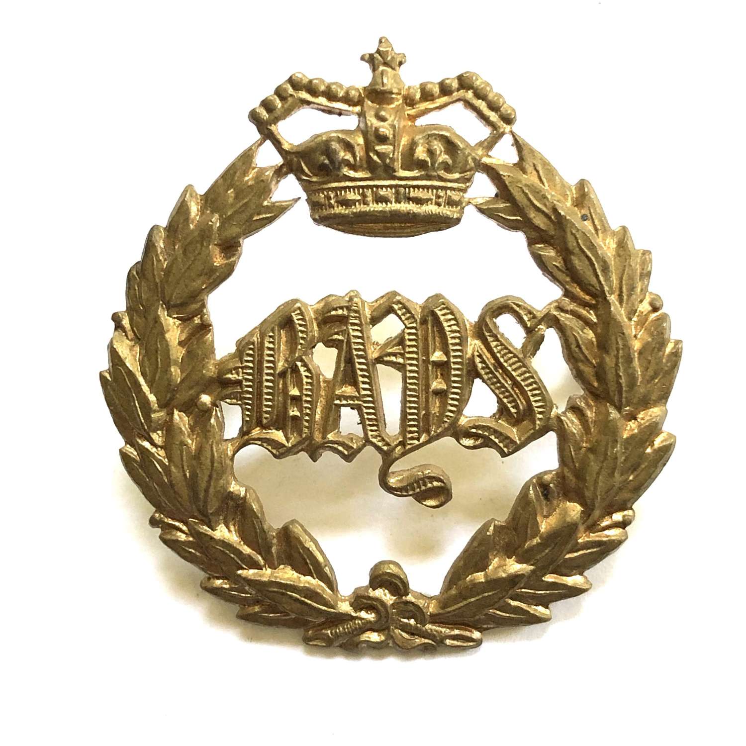 2nd Dragoon Guards (Queen’s Bays) Victorian cap badge c1896-19010