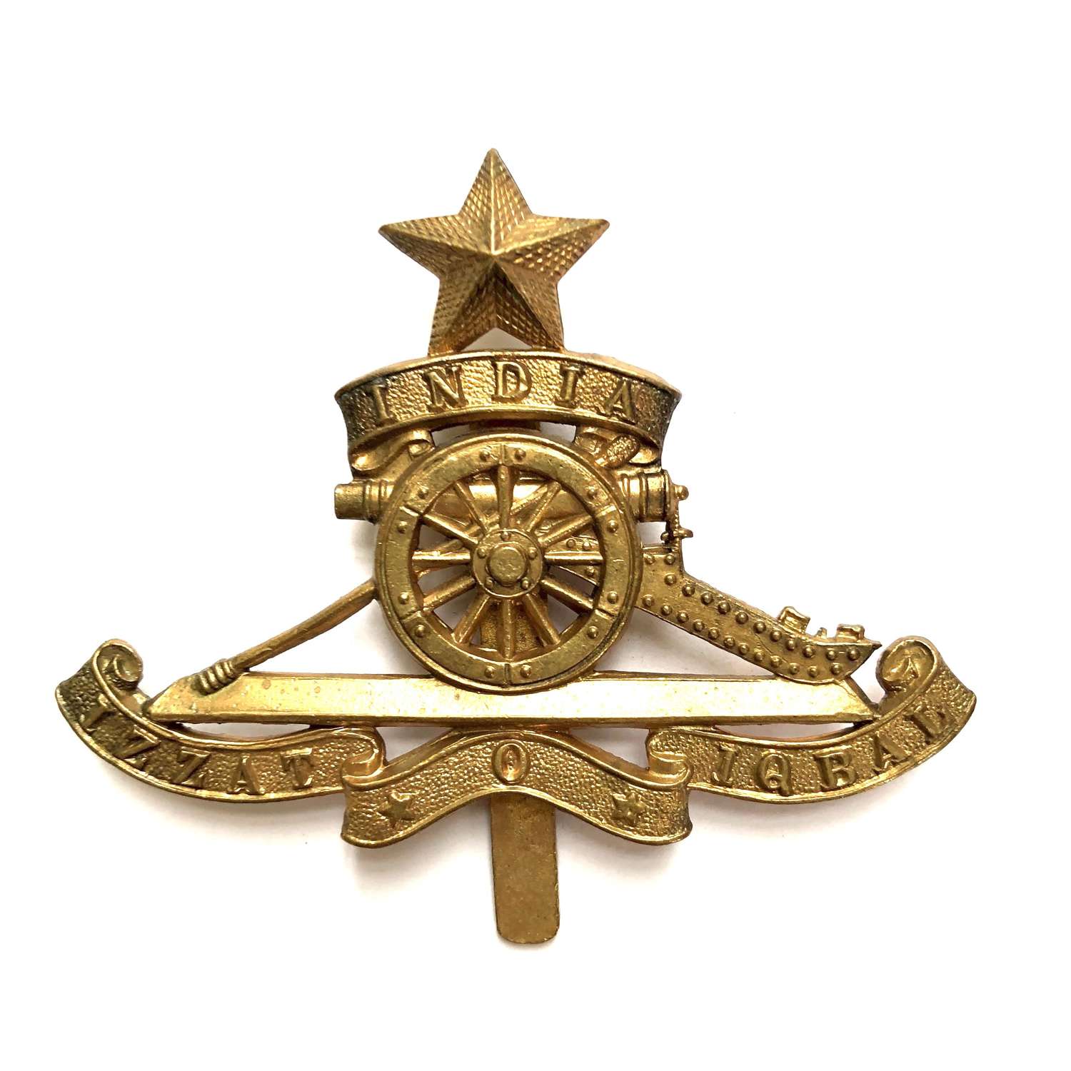 Royal Indian Artillery cap badge circa 1921-47