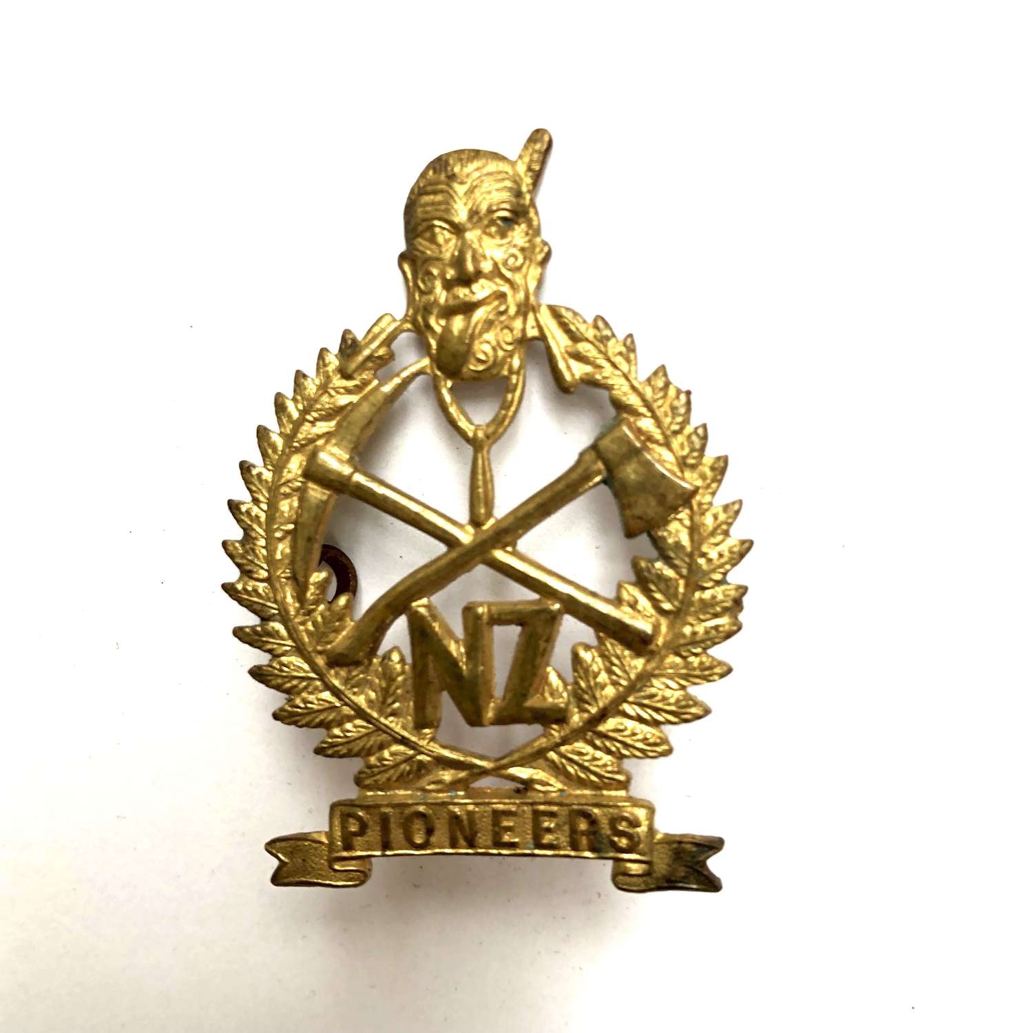 New Zealand Pioneers WW1 cap badge by Gaunt, London
