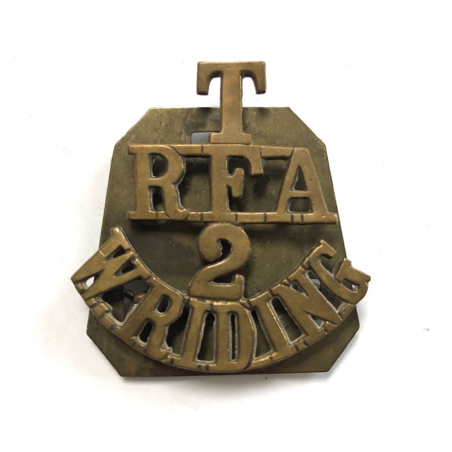 T / RFA / 2 / W.RIDING Royal Field Artillery shoulder title c1908-21