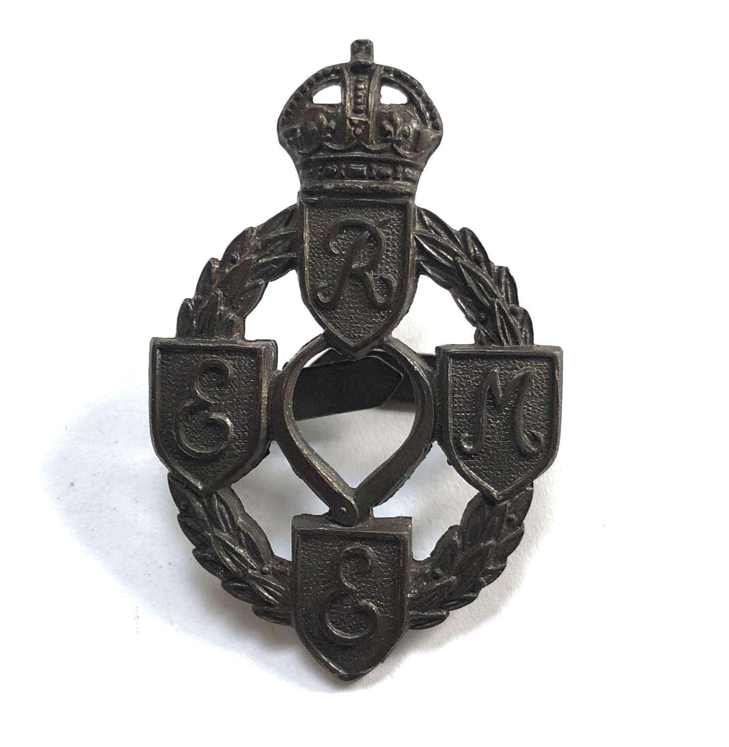 Royal Electrical & Mechanical Engineers REME Officer’s cap badge