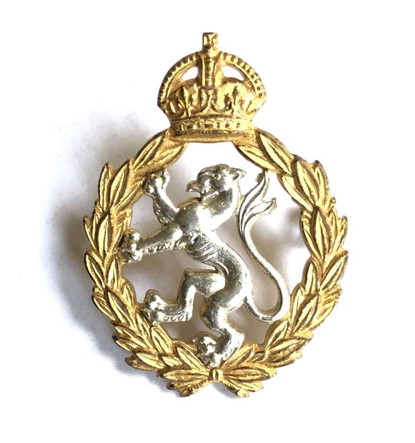 Womens Royal Army Corps WRAC Officer's cap badge by Firmin