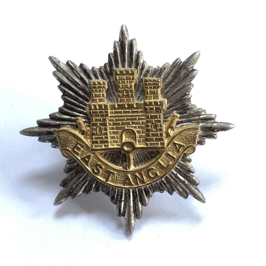 East Anglian Brigade Officer’s silvered and gilt cap badge c1948-68