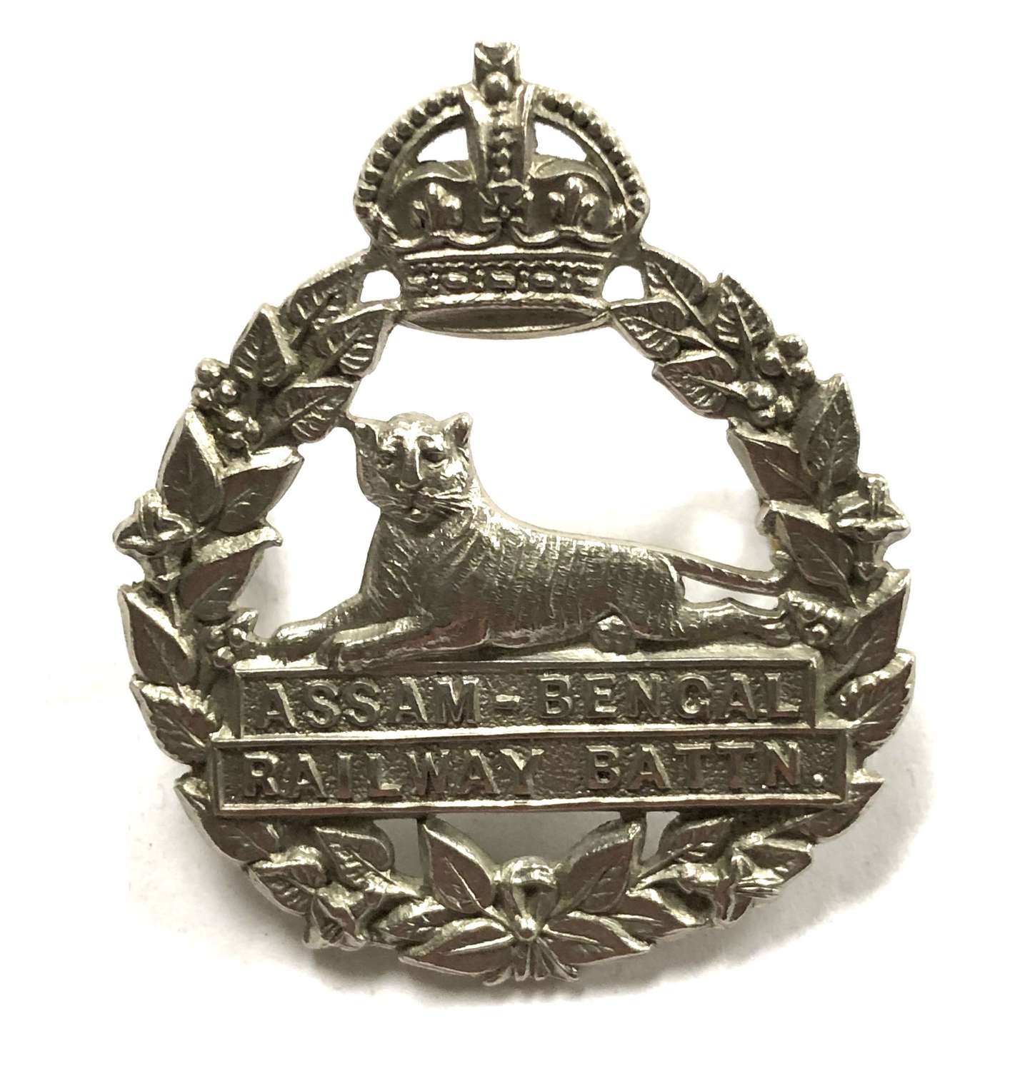 Indian Army. Assam-Bengal Railway Battalion AFI cap badge