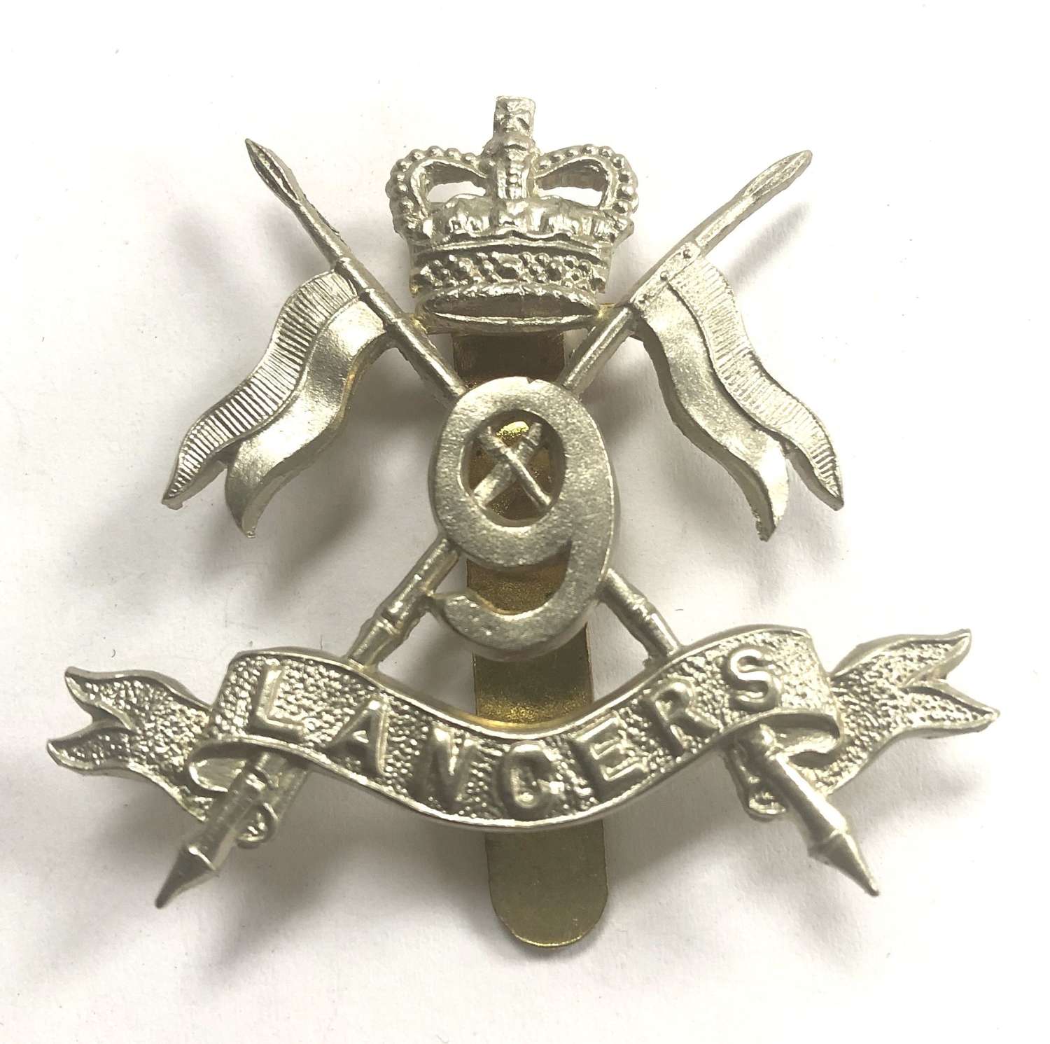 9th Queen's Royal Lancers EIIR cap badge circa 1953-60