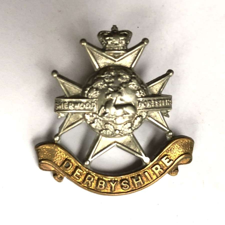 Derbyshire Regiment Victorian cap badge c1896-1901