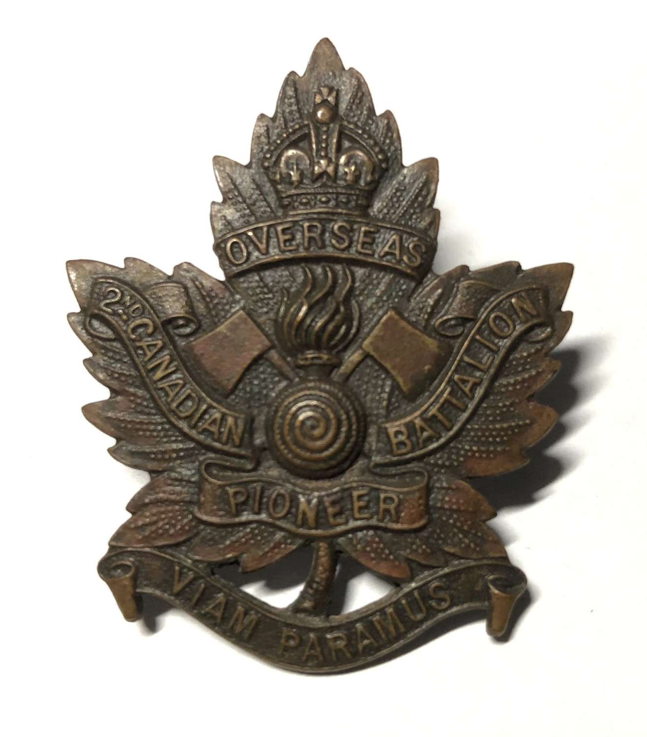Canadian 2nd Pioneer Battalion CEF WW1 cap badge