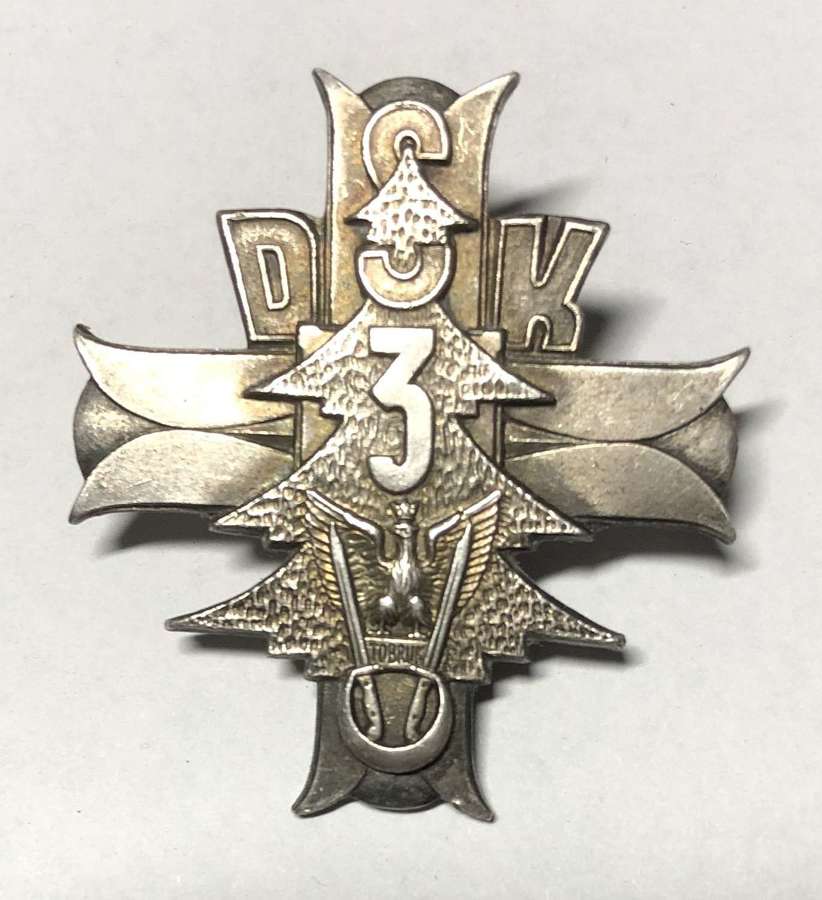 3rd Carpathian Rifle Division Polish WW2 .800 silver breast badge
