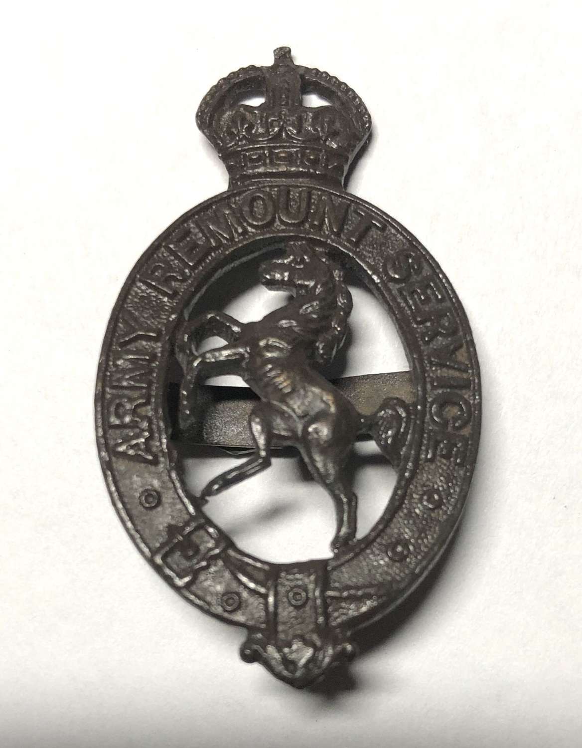 Army Remount Service rare WW1 OSD bronze cap badge by Gaunt, London