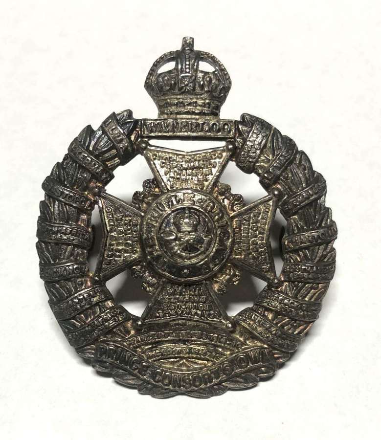 Rifle Brigade 1944 Birmingham hallmarked silver cap badge by Gaunt
