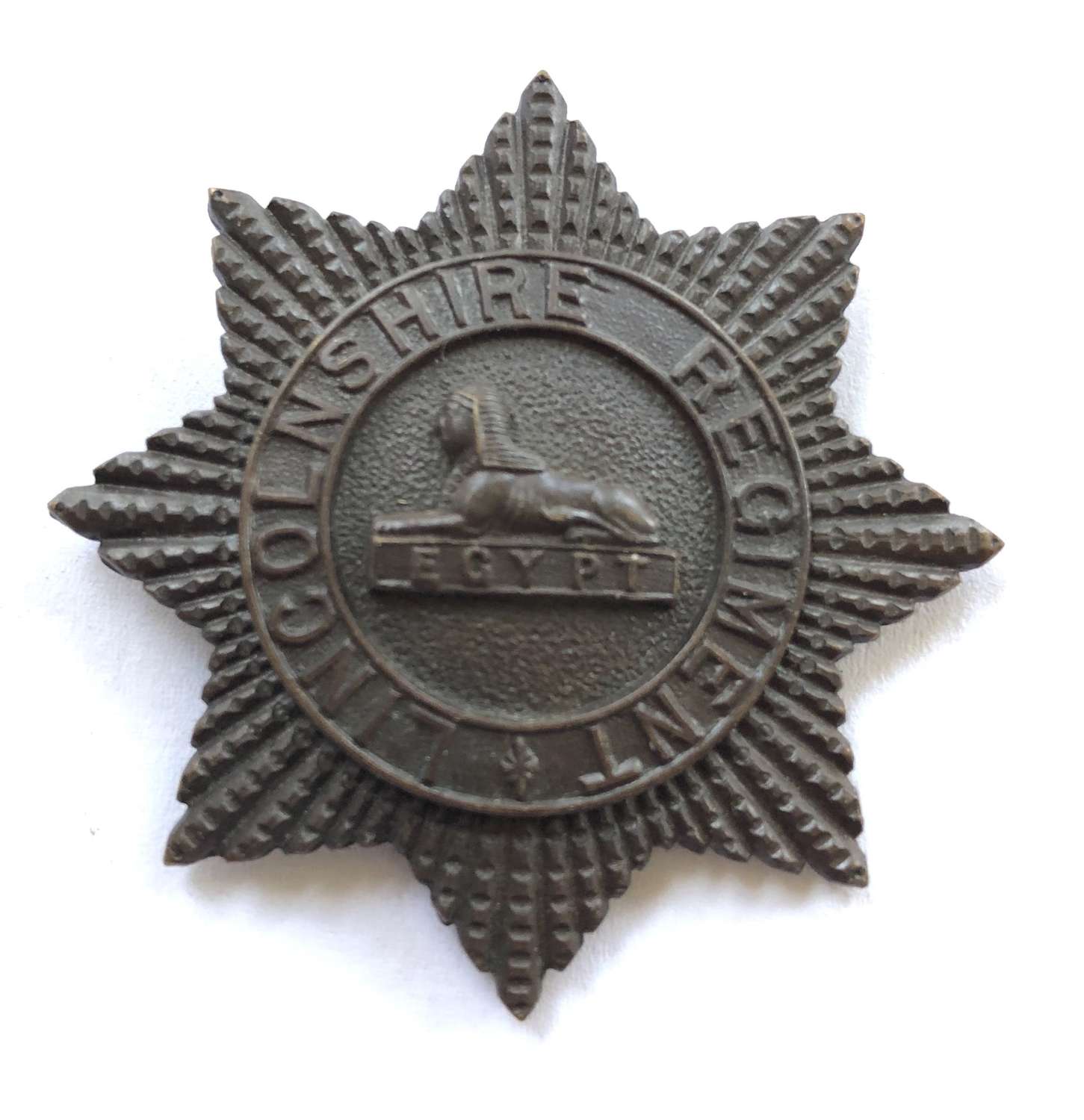 Lincolnshire Regiment OSD cap badge circa 1902-45