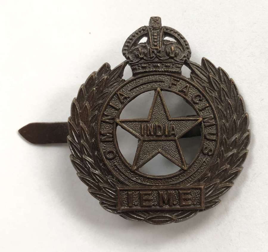 Indian Electrical & Mechanical Engineers post 1943 OSD cap badge