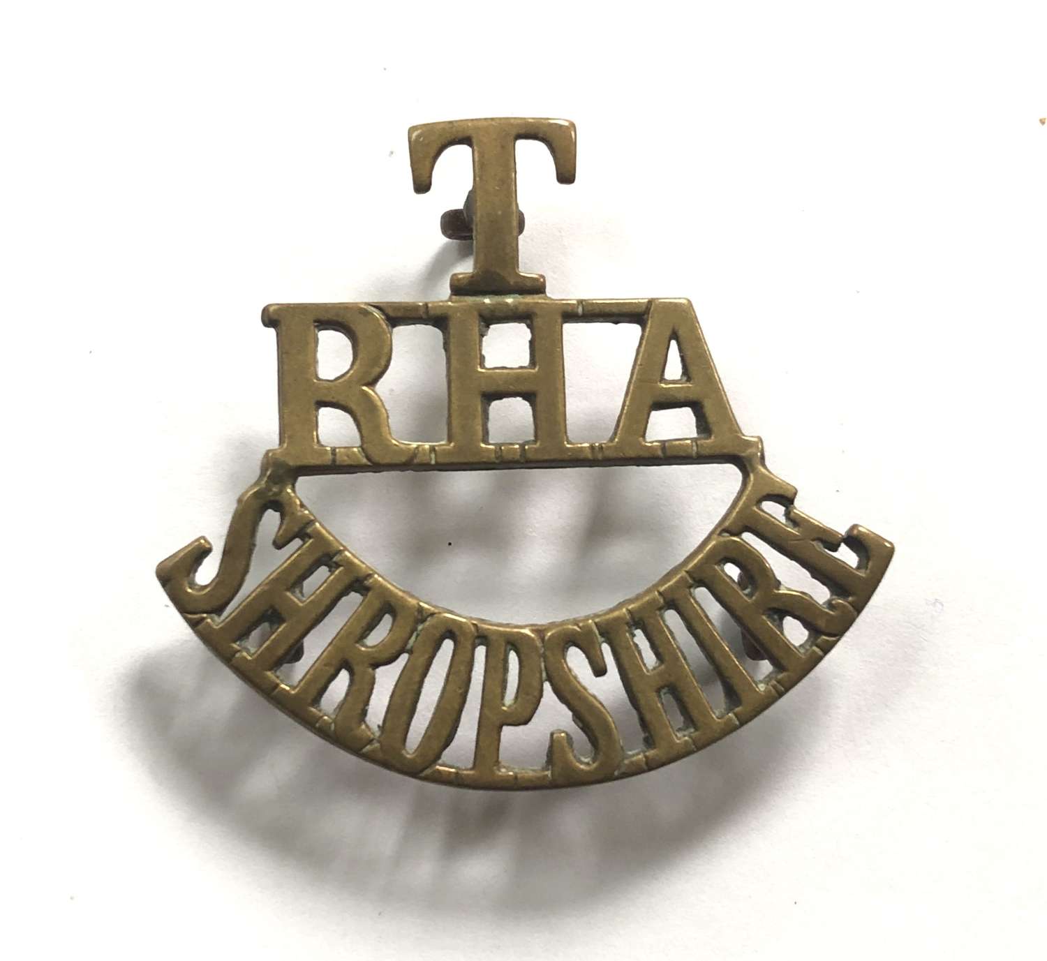 T / RHA / SHROPSHIRE Royal Horse Artillery shoulder title c1908-21