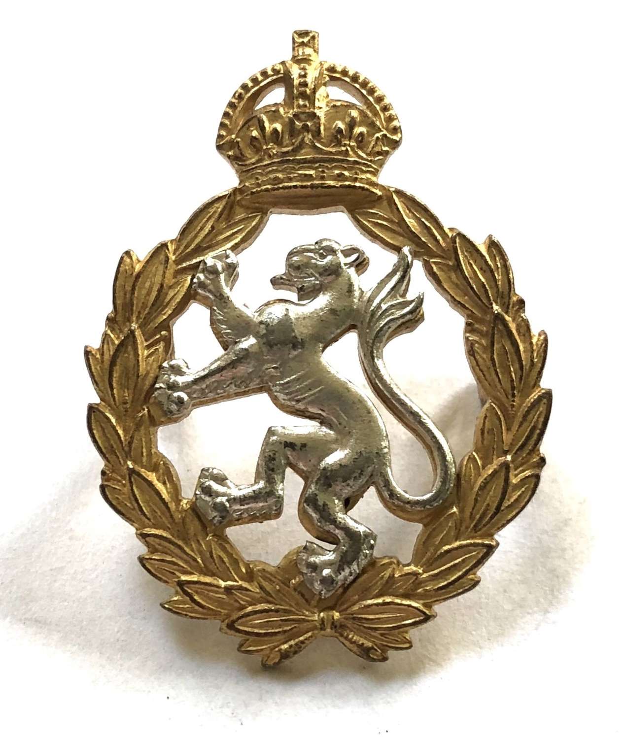 Women's Royal Army Corps WRAC Officer's cap badge c1949-52 by Firmin