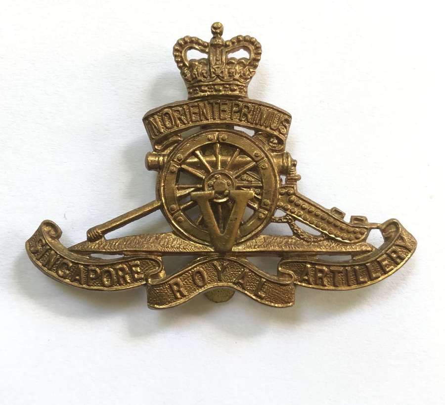 Singapore Royal Artillery post 1953 cap badge