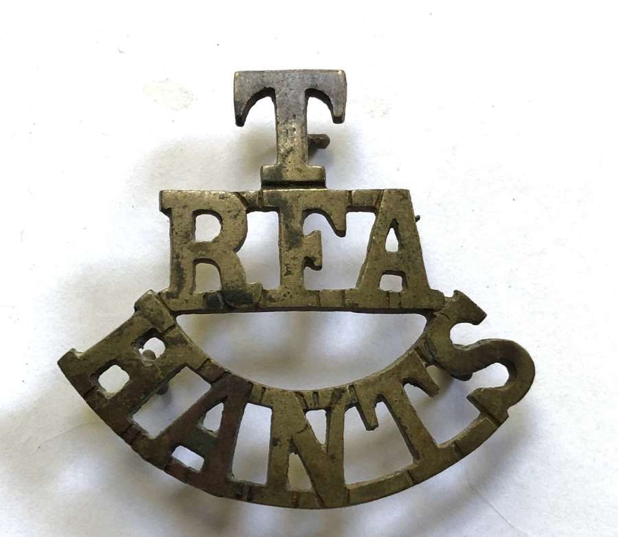 T / RFA / HANTS Hampshire Royal Field Artillery 1908-21 shoulder title