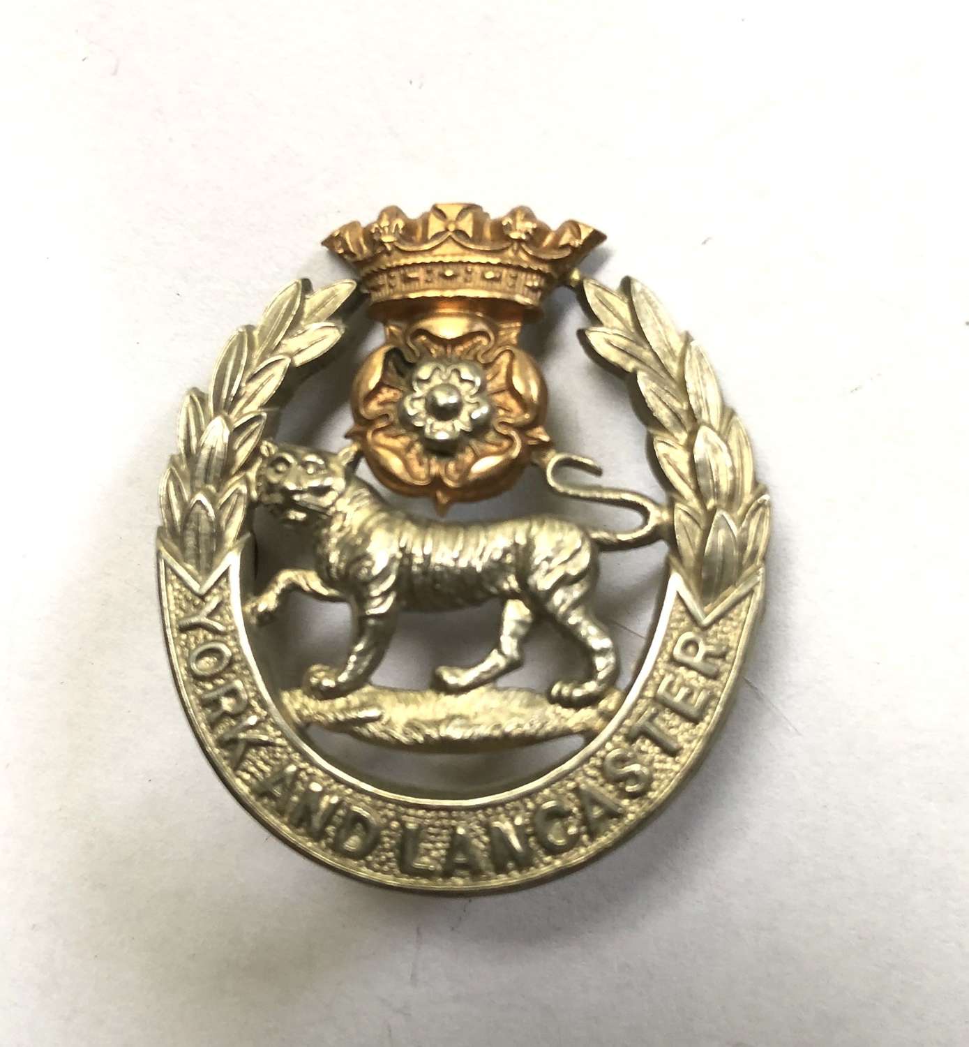 1st VB York & Lancaster Regiment cap badge c1900-02