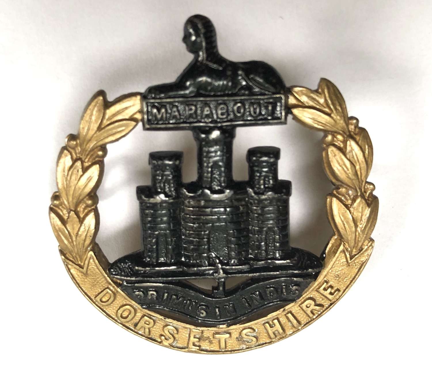 Dorsetshire Regiment Officer's cap badge c1900-51 by JR Gaunt London