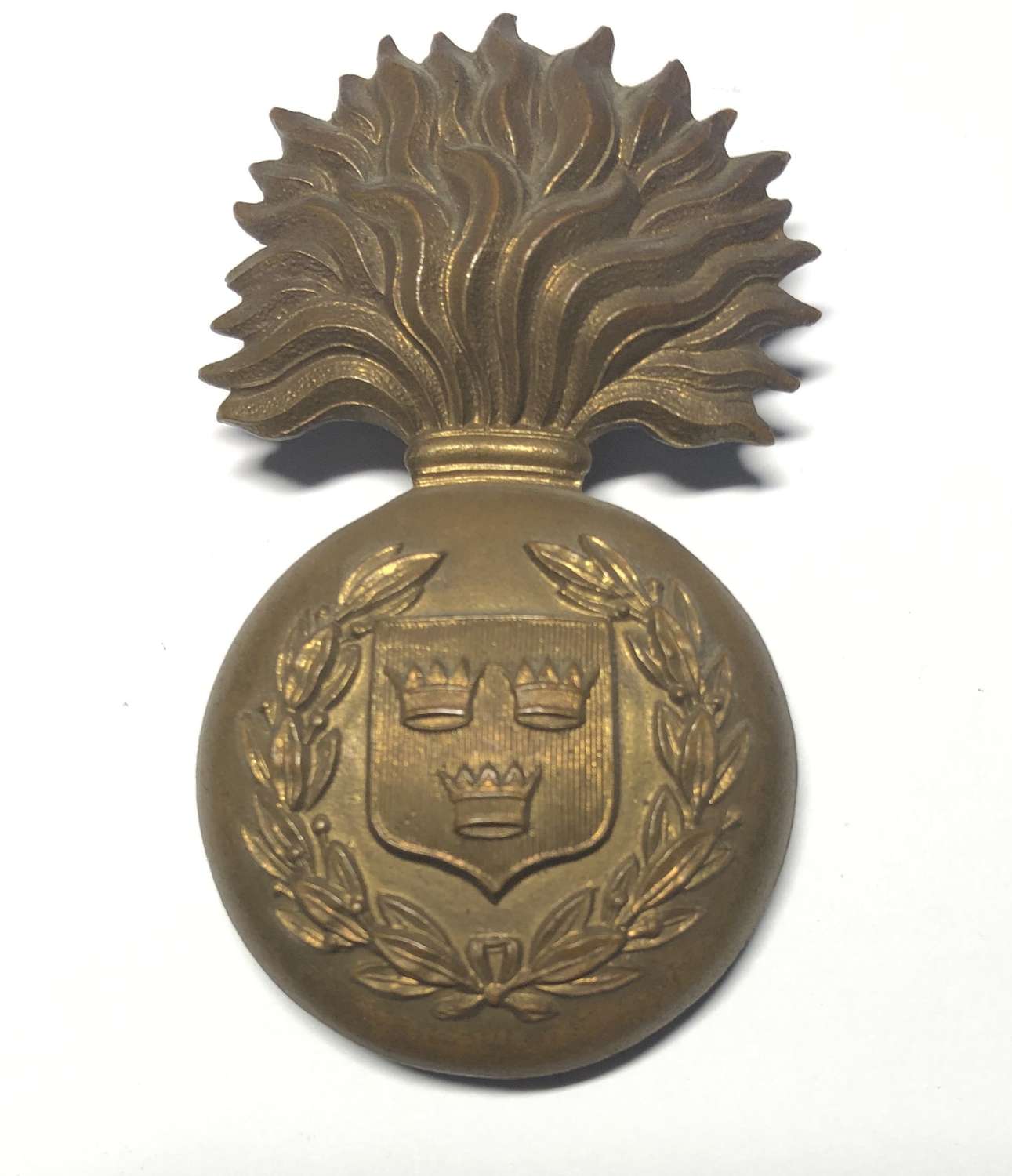 Irish Royal Munster Fusiliers Victorian glengarry badge circa 1881-96
