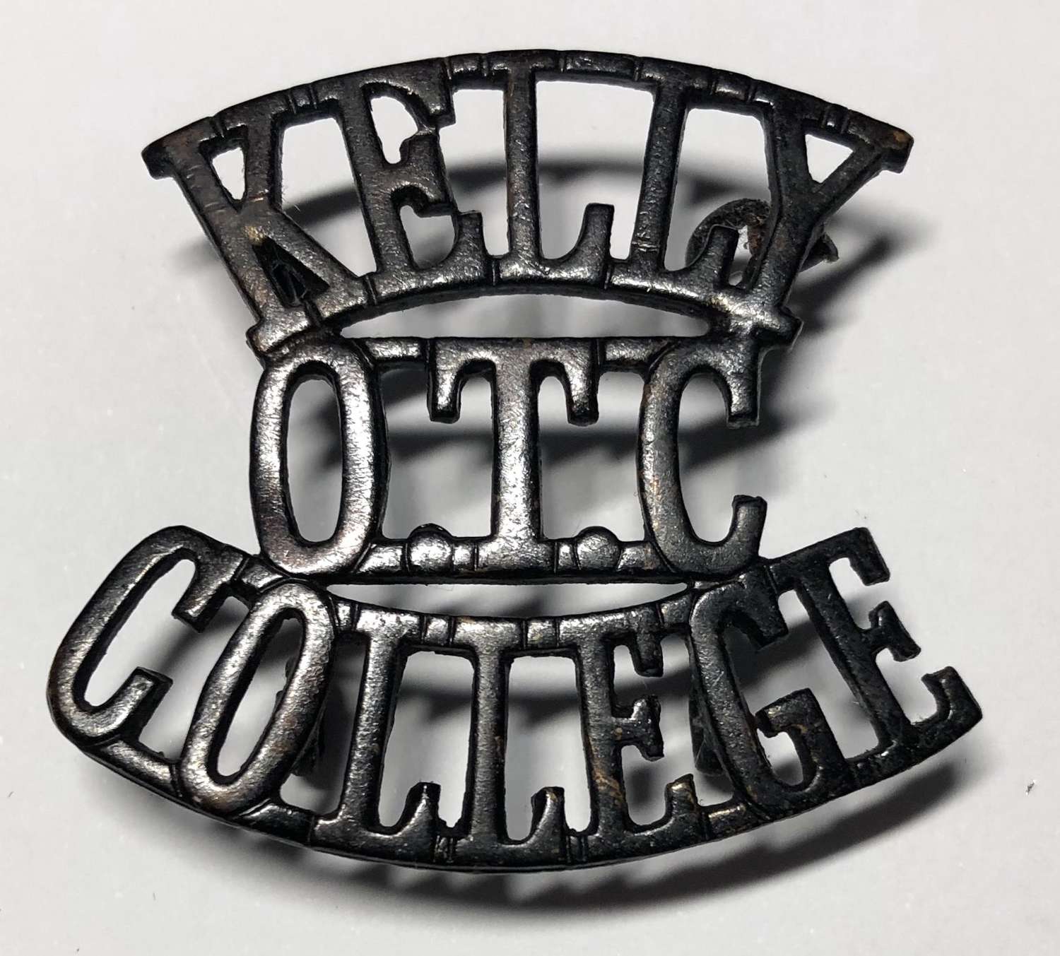 KELLY / OTC / COLLEGE shoulder title