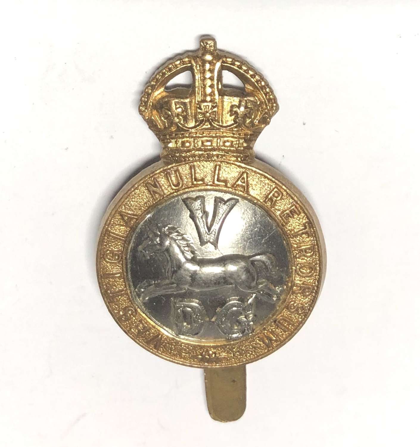 5th Dragoon Guards cap badge c1901-1922