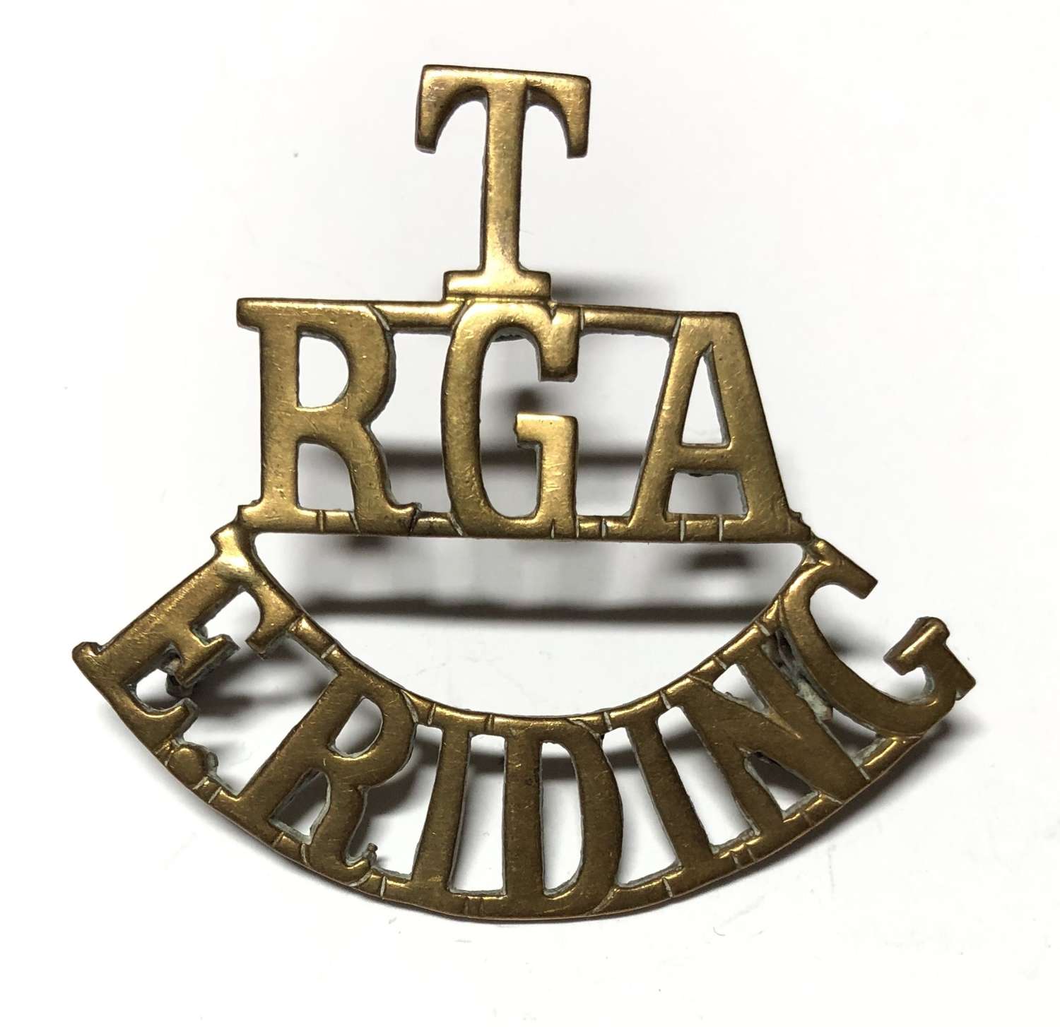 T / RGA / E. RIDING Royal Garrison Artillery shoulder title c1908 -21