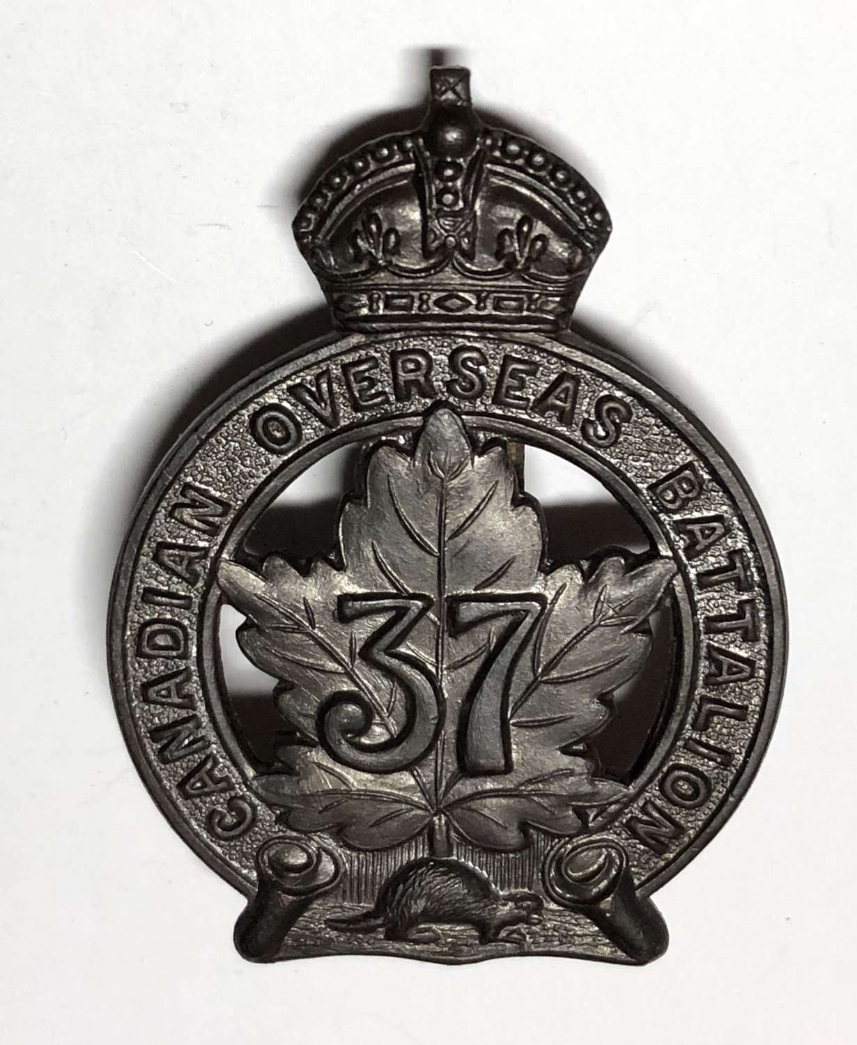 Canada 37th Battalion (Toronto) CEF WW1 cap badge by Tiptaft & Sons