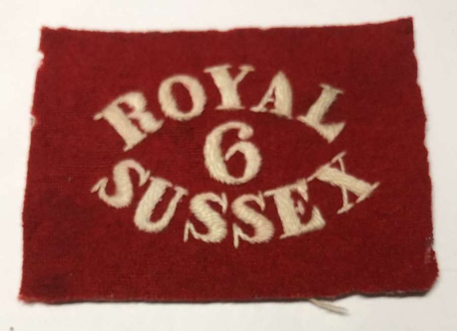 ROYAL / 6 / SUSSEX Cyclist cloth pagri badge circa 1912-19