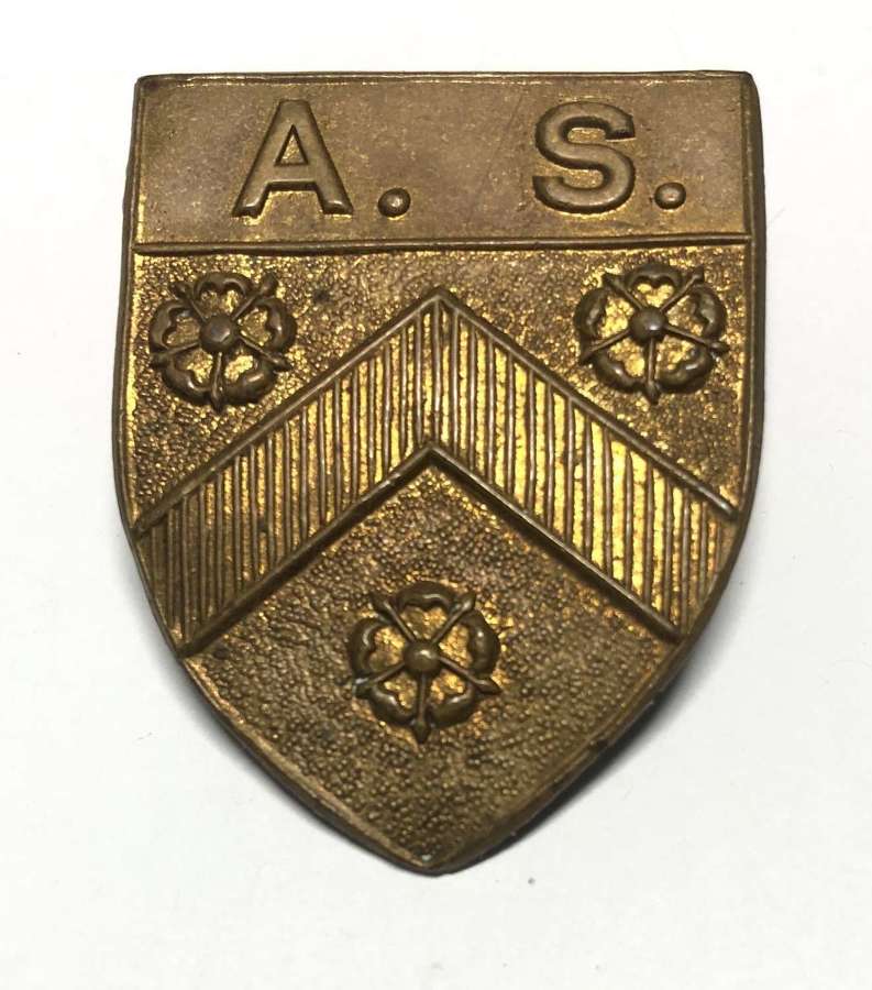 Arnold School OTC, Blackpool cap badge