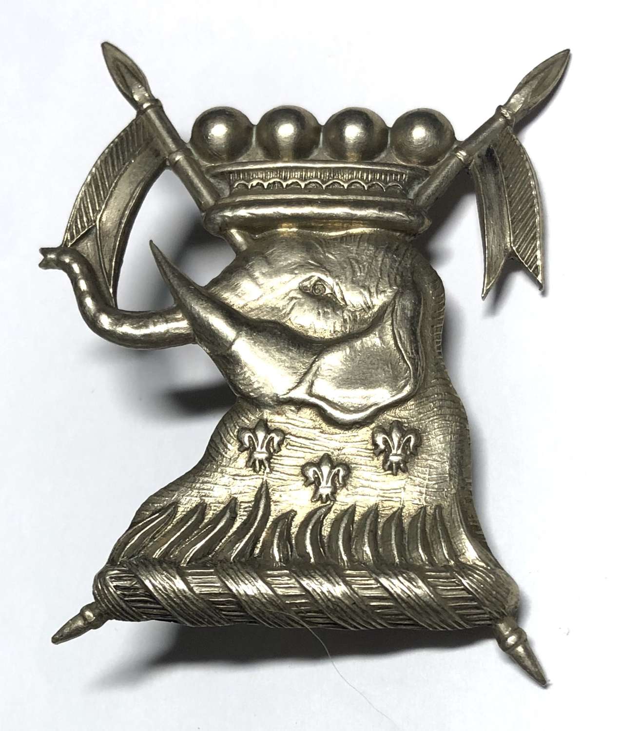 Australian 16th Light Horse Regiment slouch hat badge c1930-42
