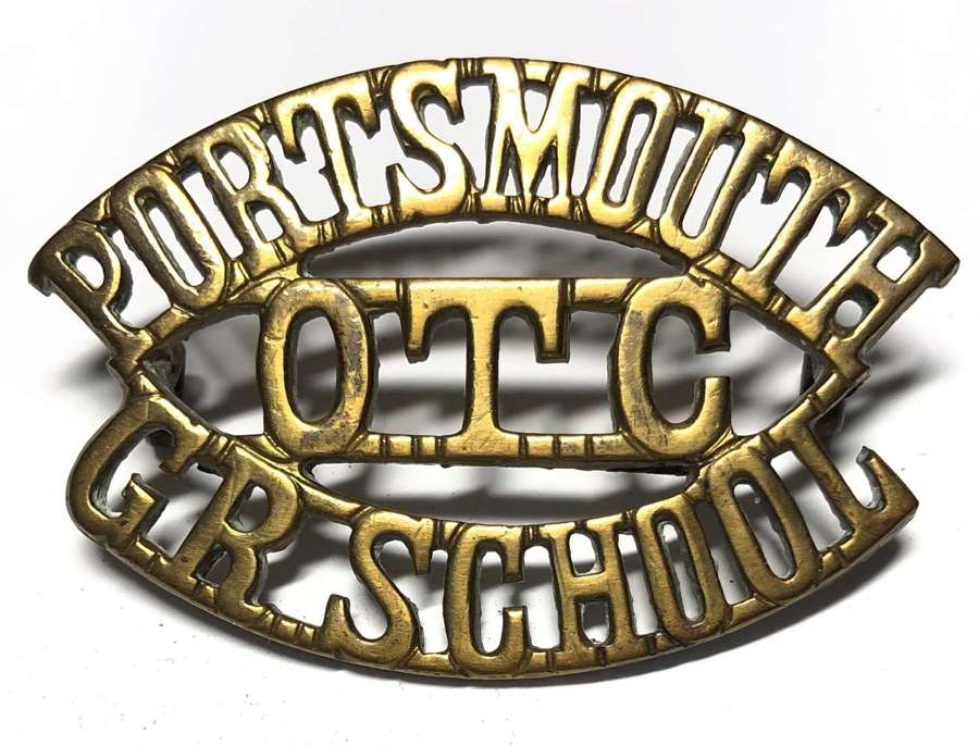 PORTSMOUTH / OTC / GR SCHOOL shoulder title circa 1908-40