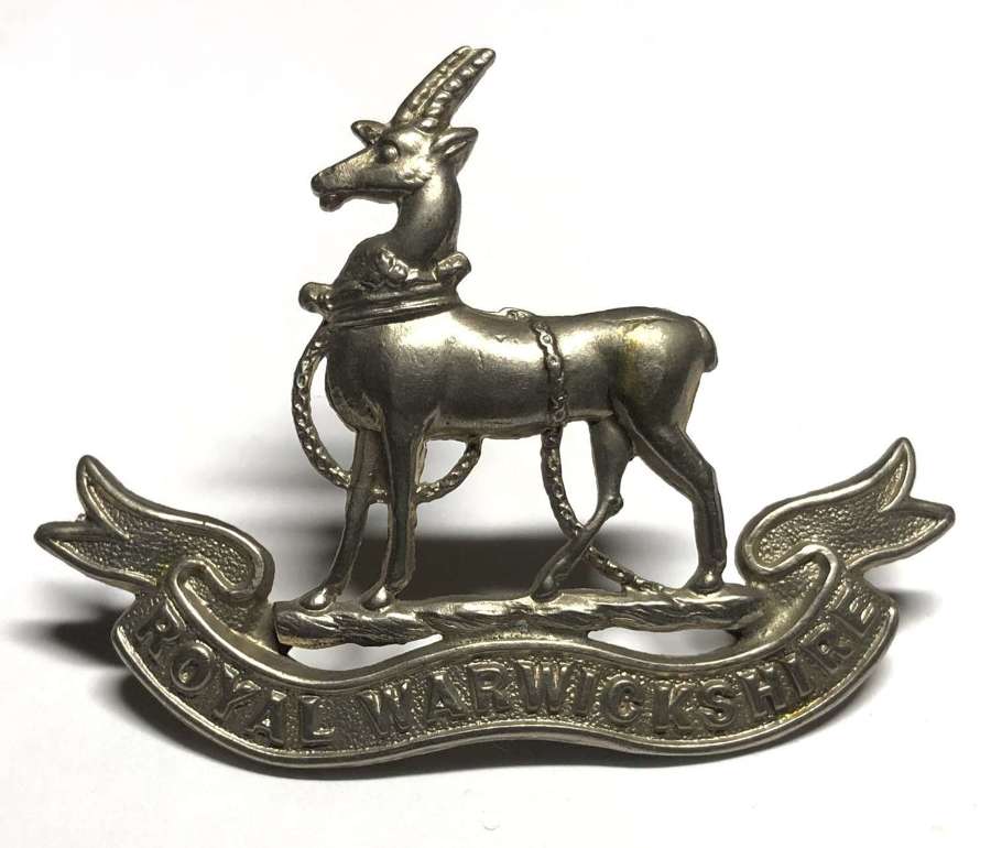 Royal Warwickshire Regiment white metal cap badge