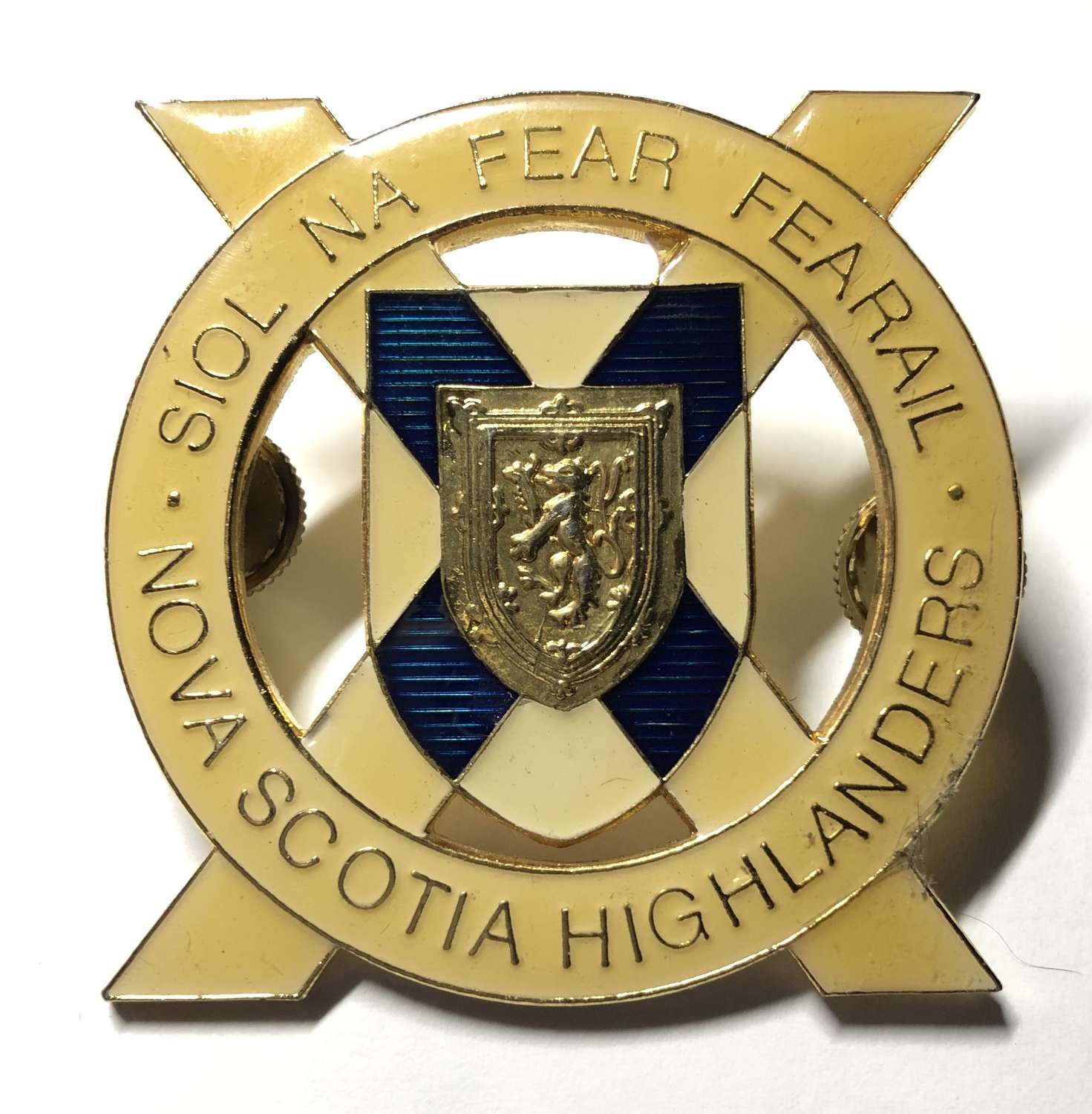 Nova Scotia Highlanders post 1956 Officer's glengarry badge